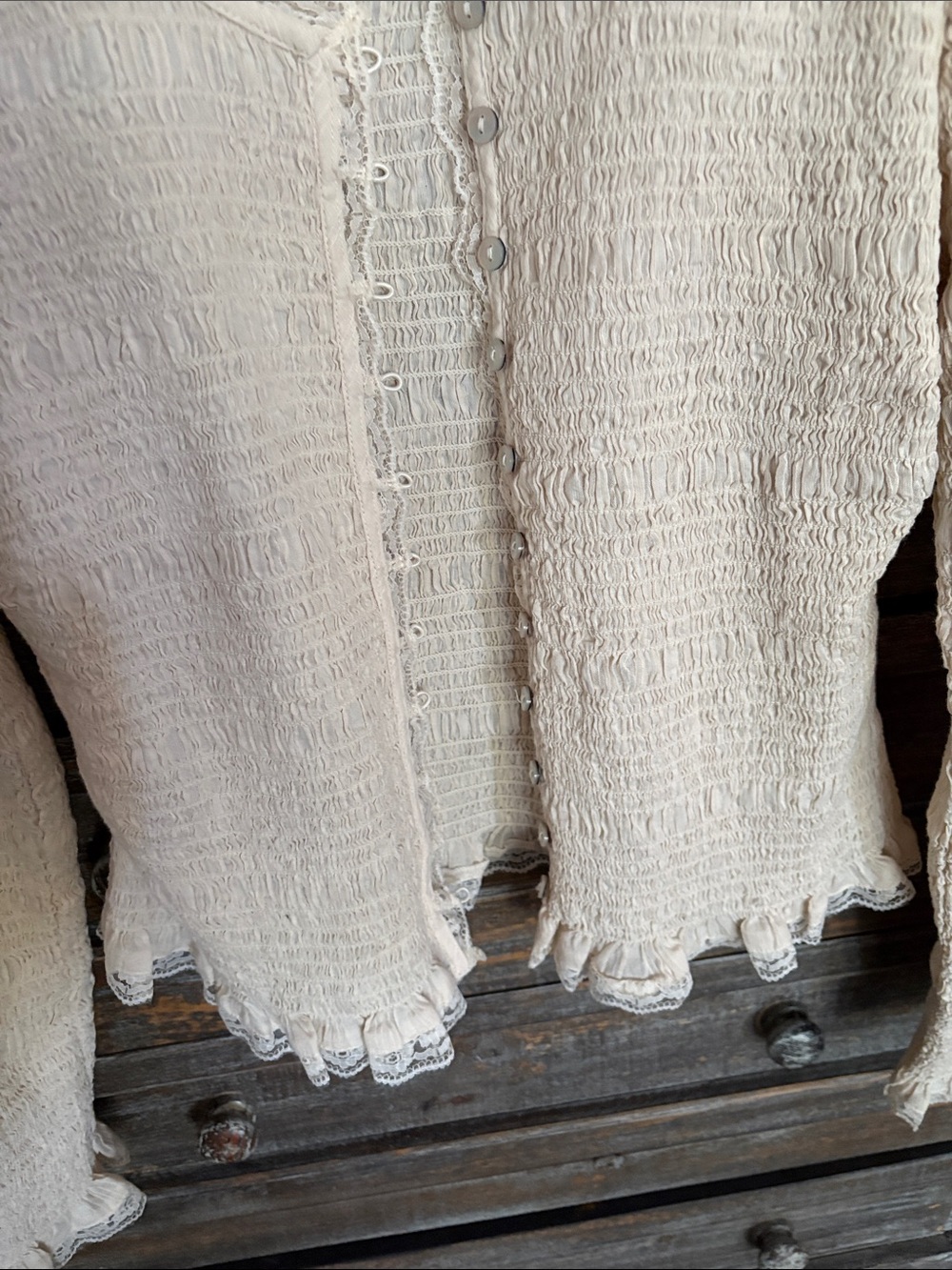 Free People Cream Textured Button-Front Long-Sleeve Top - Picture 4 of 7